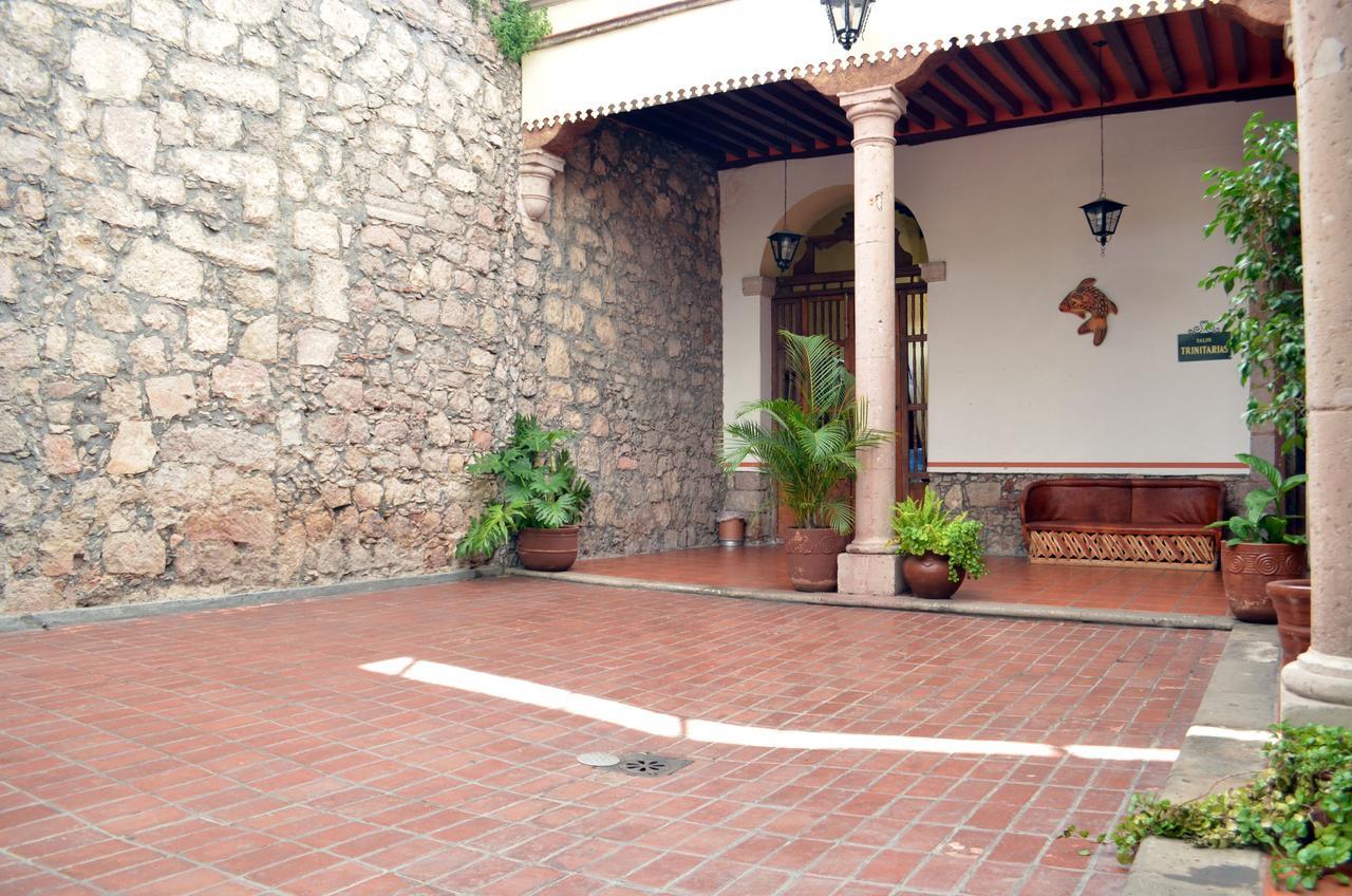 Howard Johnson By Wyndham Morelia Calle Real Ngoại thất bức ảnh